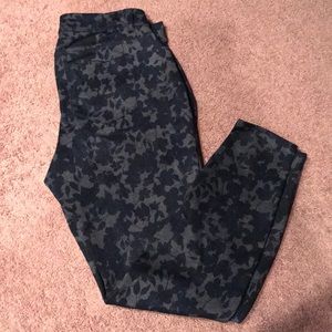 Maurcies pull on pants